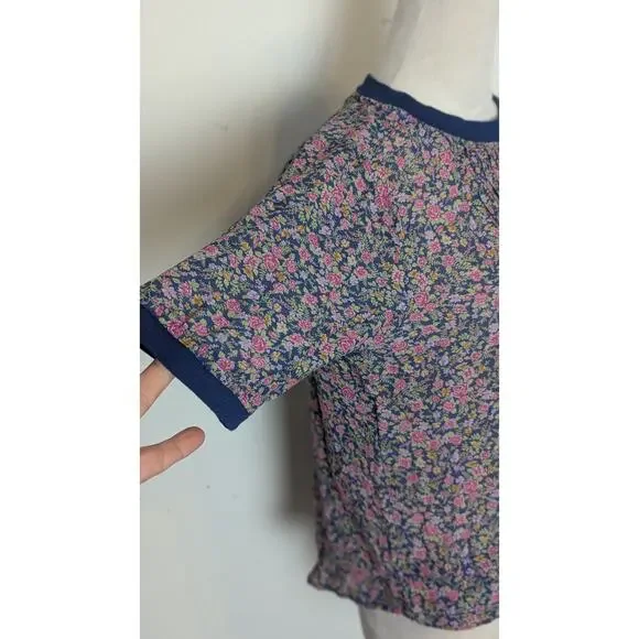 Dainty Vintage Inspired 100% silk pullover Soft Girl Top Small - Picture 6 of 9